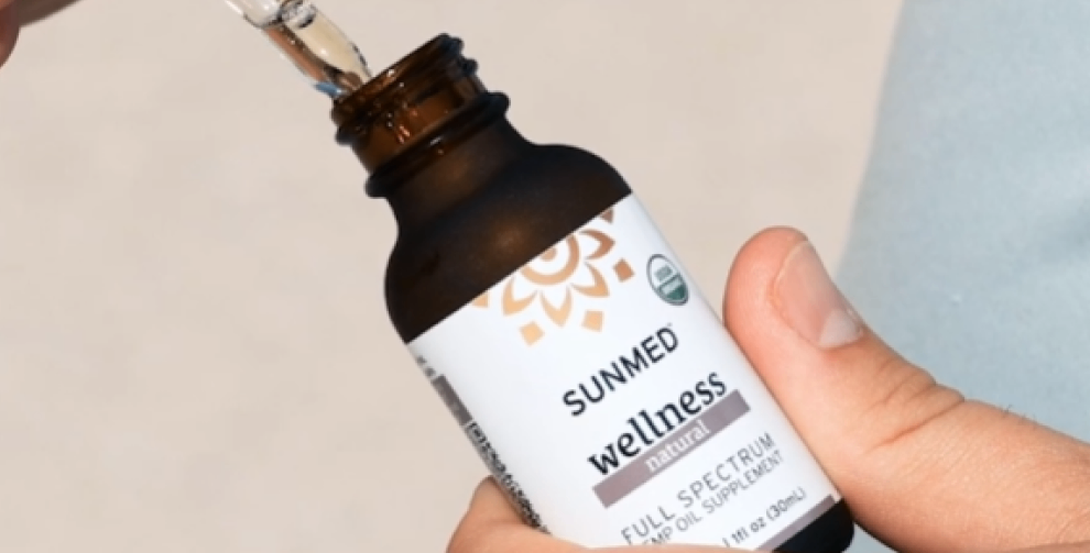 What Is a CBD Tincture? Benefits, Dosage, and How To Choose the Right One
